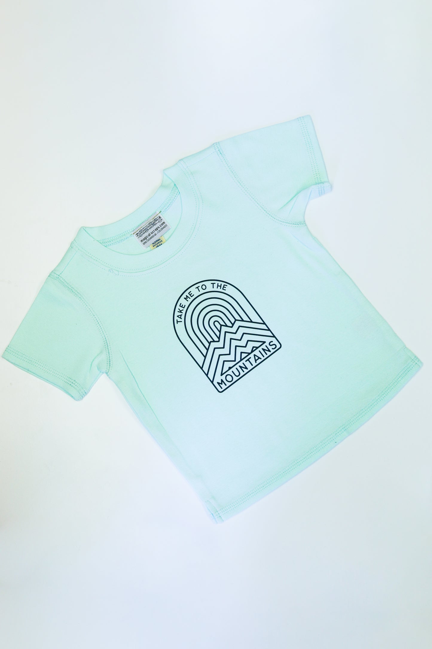 Short sleeve Take Me To The Mountains Tee
